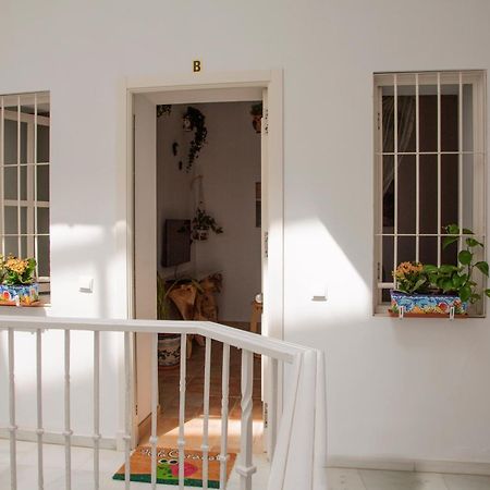 Apartamento En Pleno Centro Historico Cadiz Exterior photo